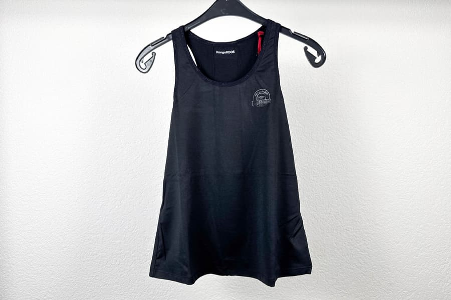 2 Damen Tanktops Kangaroos, Gr. 38